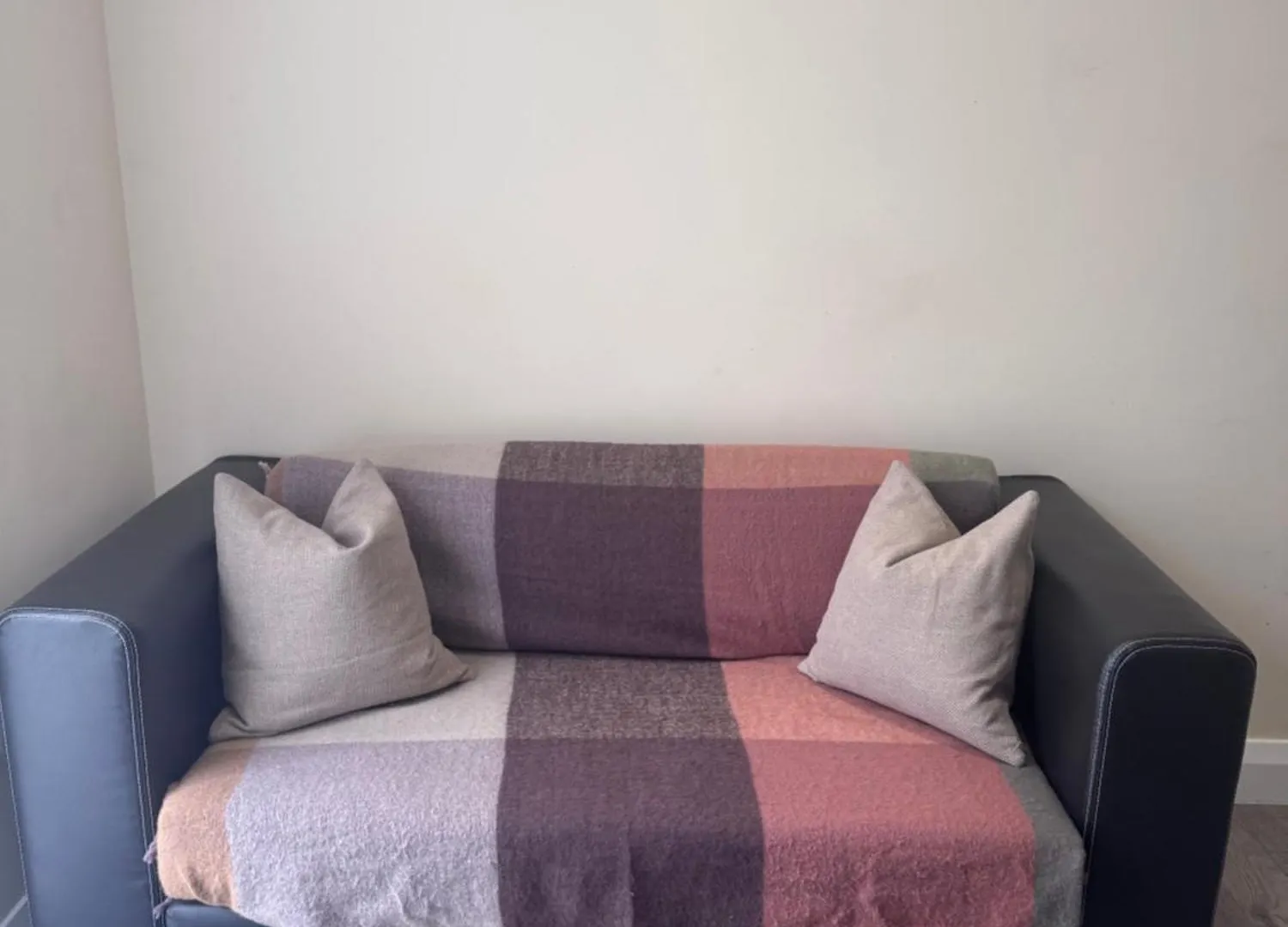 Cosy Space Near Dublin Airport And City location